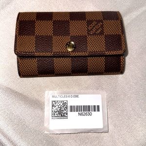 Louis Vuitton 6 ring key holder Damier Ebene